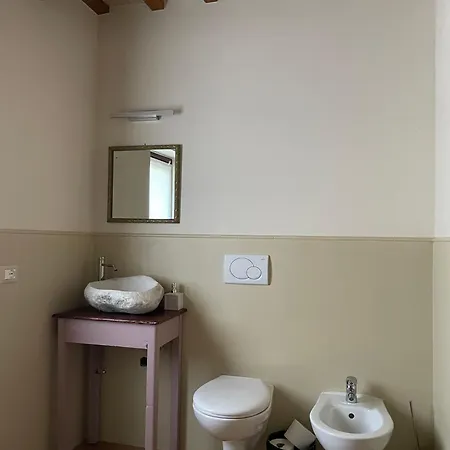 Al Poggio Dei 4 Borghi Farm stay
