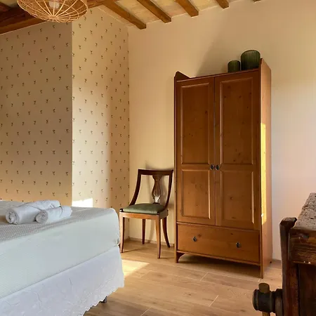 Al Poggio Dei 4 Borghi Agroturismo *