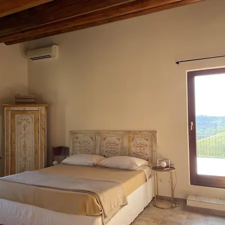 ファームステイ Al Poggio Dei 4 Borghi Monterubbiano